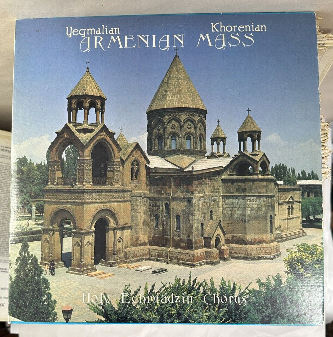 The Holy Echmiadzin Chorus – Armenian Mass - Golden Age 1032-3 - Image 1