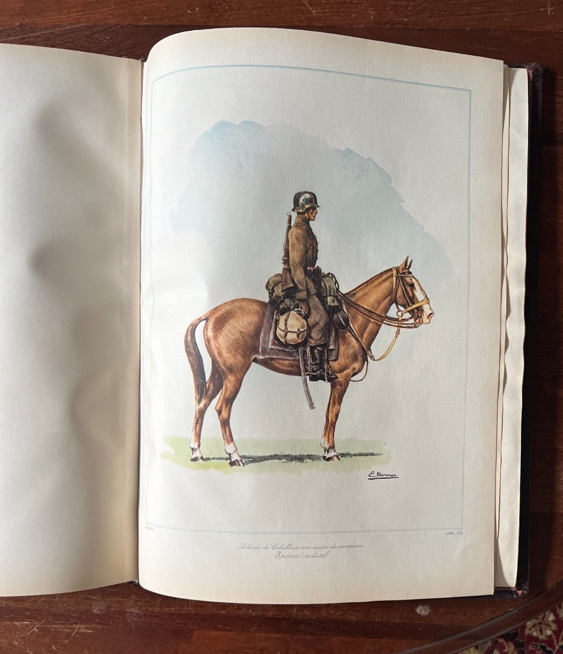 EVOLUCIÓN HISTÓRICA DE LOS UNIFORMES MILITARES ARGENTINOS - 1950