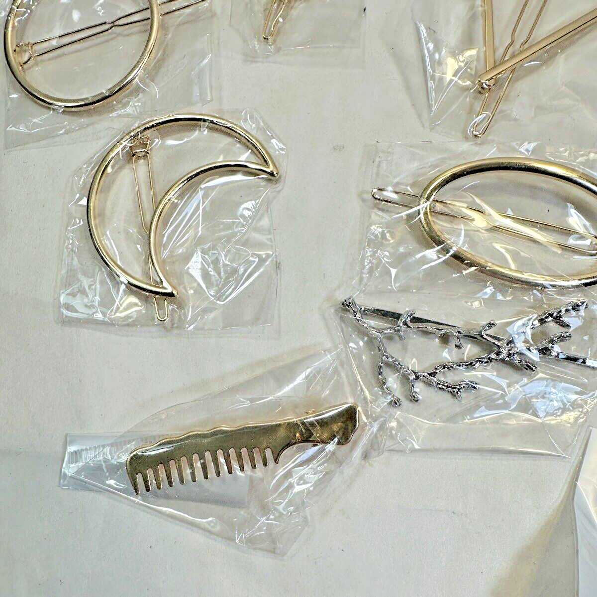 Lot of 21 Women's Hairpins - Brand New in Plastic Wrap - Image 6
