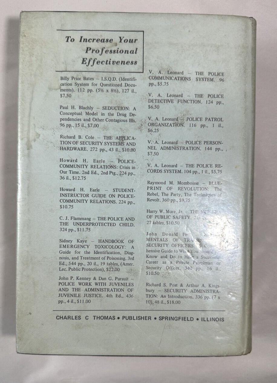 Police Patrol Readings - Second Edition - Samuel Chapman - 2nd Ed., 1970 - HCDJ - Image 8