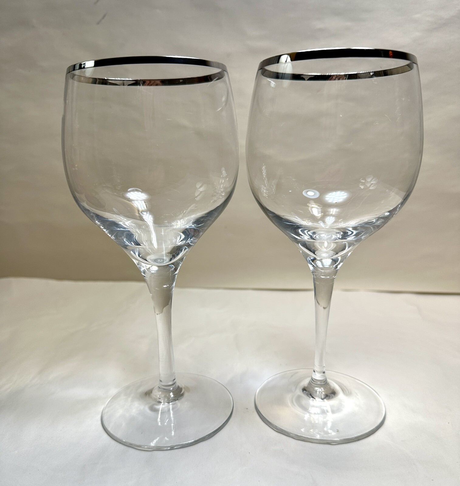 Set of 2 Lenox WEATHERLY Wine Glasses Goblets Platinum Trim 7" - Vintage 1970s