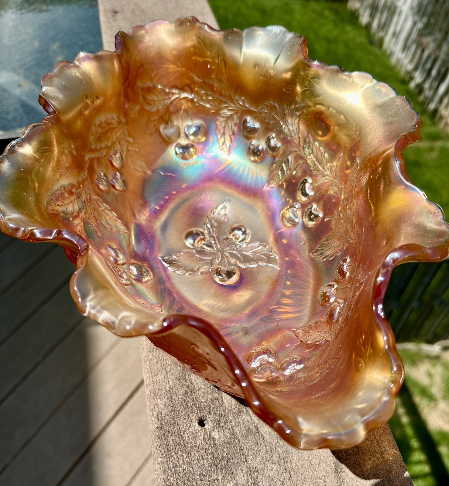 Fenton Oval Marigold Iridescent 13 x 9 Inch Carnival Glass Bowl - Immaculate - Image 8