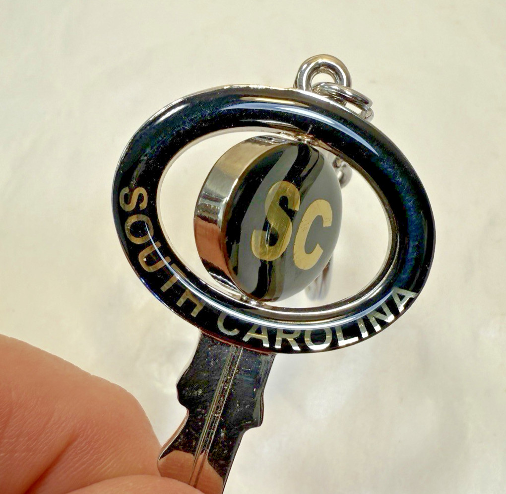 South Carolina Swivel Keychain - New with Tag - Image 2