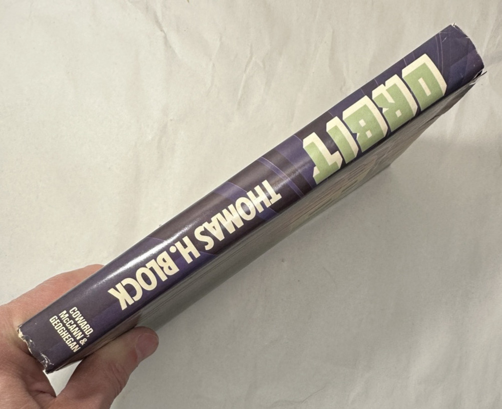 Orbit Thomas H Block 1982 HC DJ Sci Fi, Coward McCann & Geoghegan - Image 6