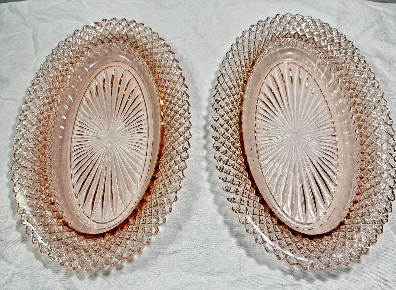 One (1) Vintage Oval Pink Depression Glass Bowl / Dish / Tray - Image 5