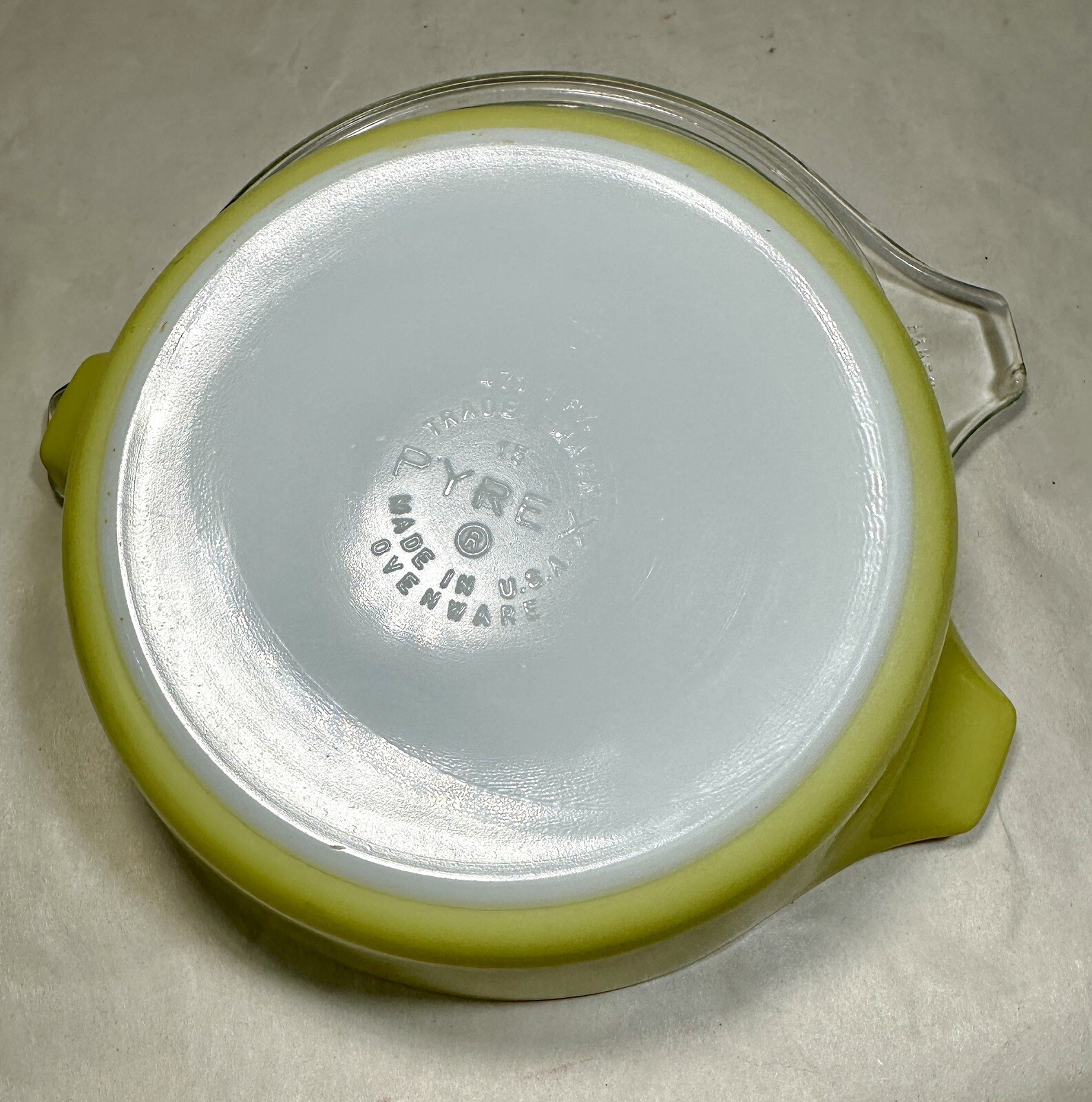 PYREX 6-1/4" Daisy Yellow 1 Pint 471 Round Refrigerator Dish 470-C Lid - Image 4