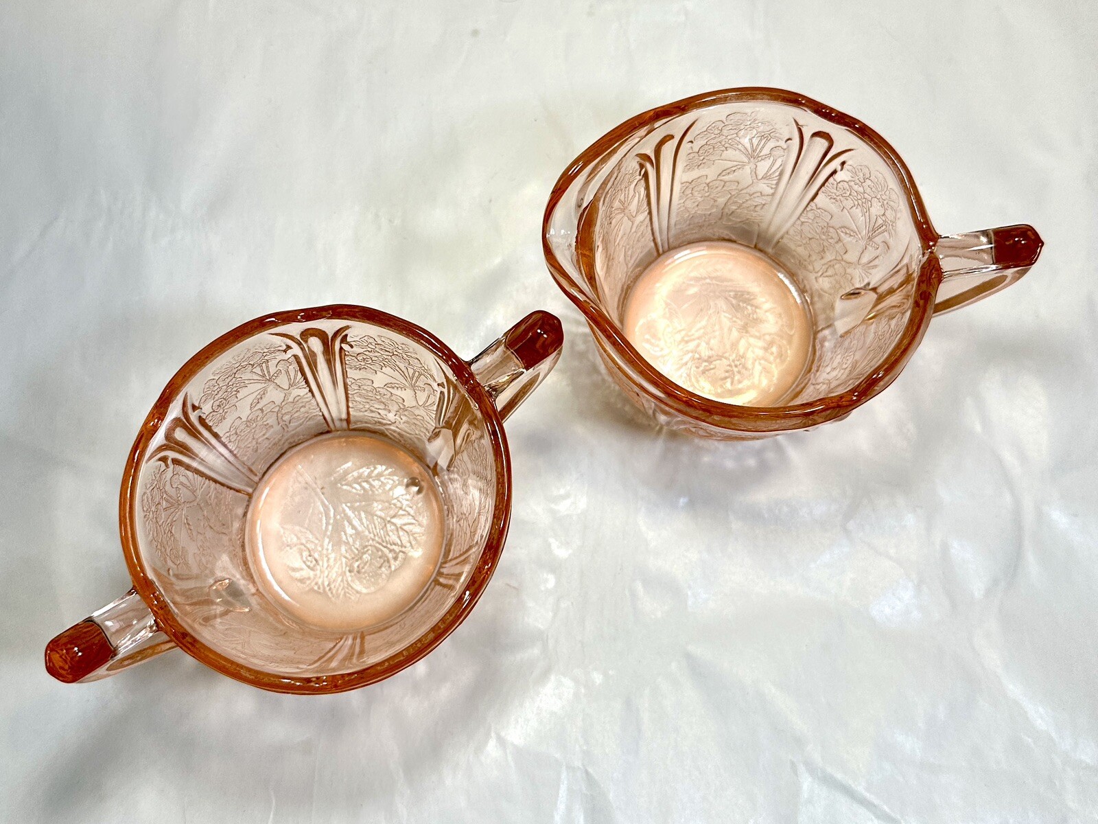 Jeanette Cherry Blossom Pink Depression Glass Creamer and Sugar Bowl - Image 3