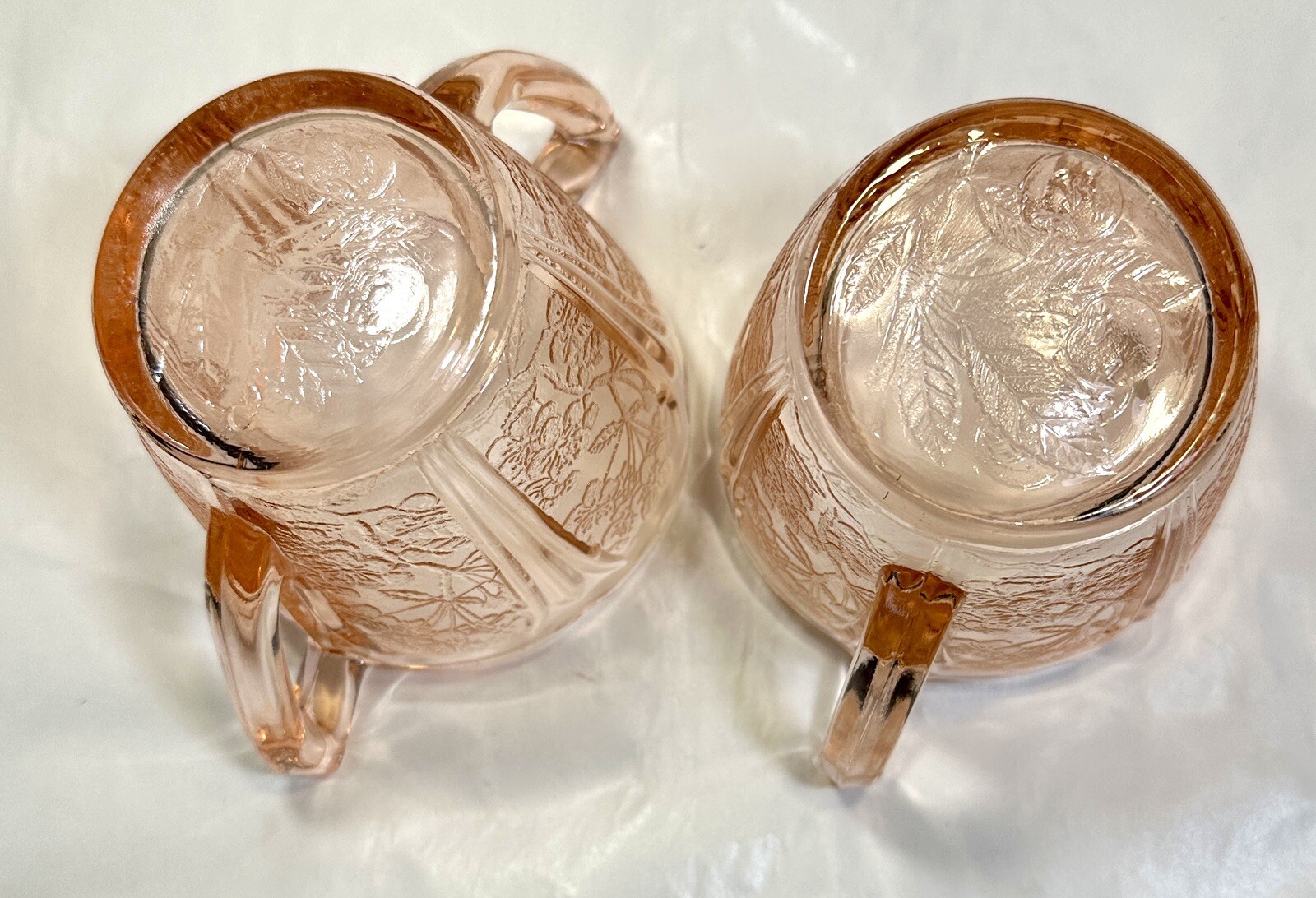 Jeanette Cherry Blossom Pink Depression Glass Creamer and Sugar Bowl - Image 6