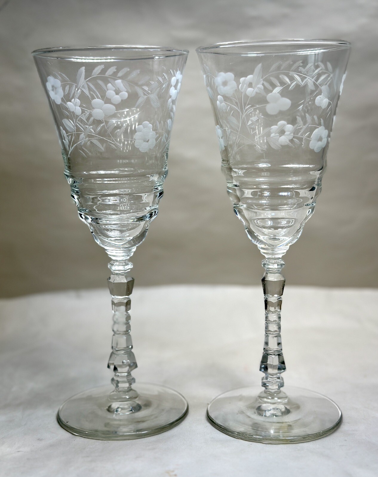 Set of Two (2) Libbey Rock Sharpe Halifax #3005-2 Stemmed Water Goblets - MINT
