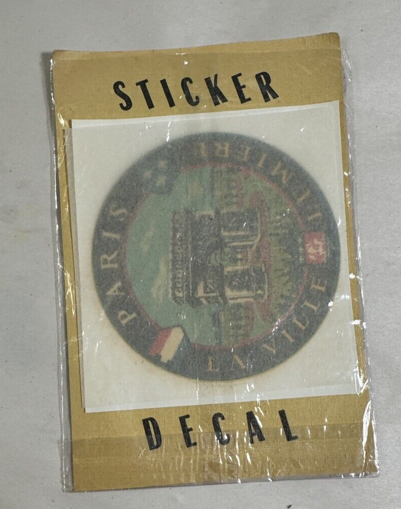 Arc de Triomphe - Paris "La Ville-Lumière” - Vintage 1975 Decal - Image 1