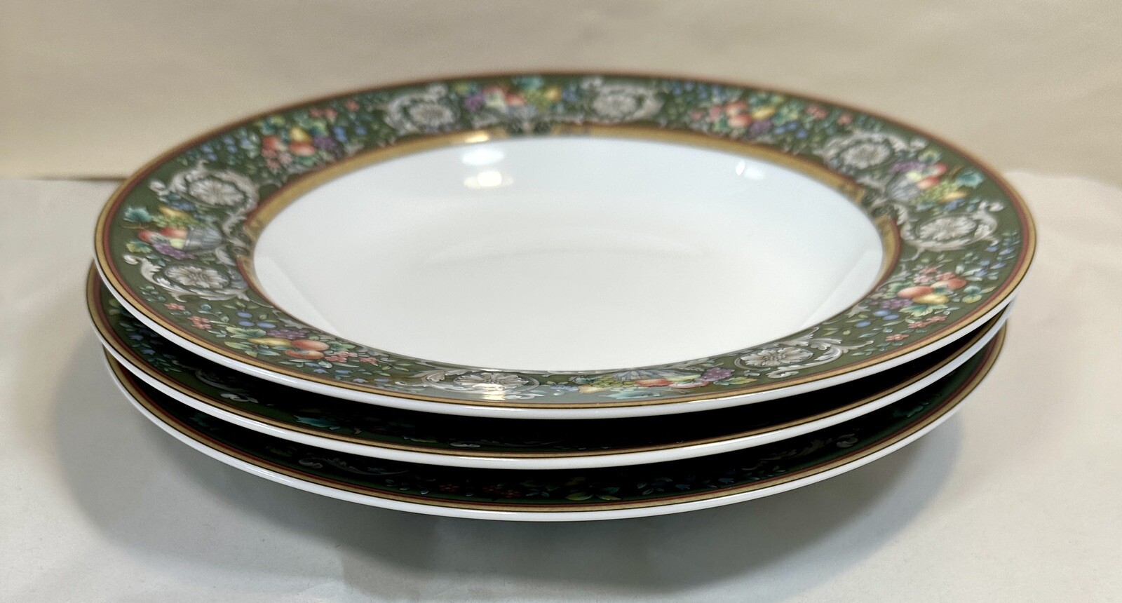 Set of Three Mikasa California Della Ribia Green 8.5” Soup Bowls - EUC - Image 4