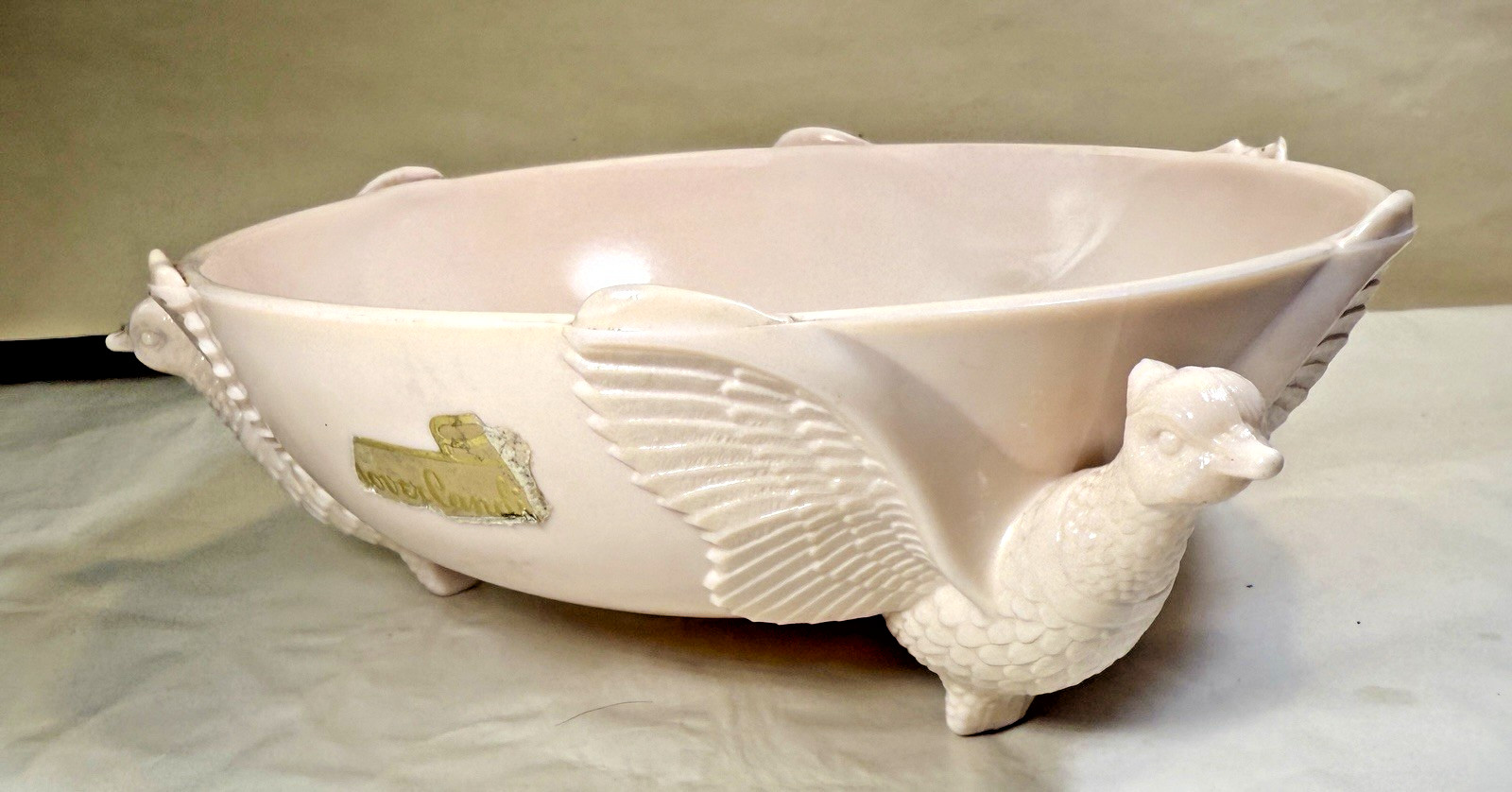 Vintage Jeannette Co Shell Pink Milk Glass Footed 3 Pheasant Bowl - Small Chip - Image 5