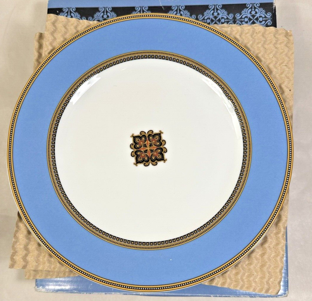 Williams Sonoma Foulard Salad / Dessert Plates - Set Of 4 - 8-1/4" - New in Box - Image 2