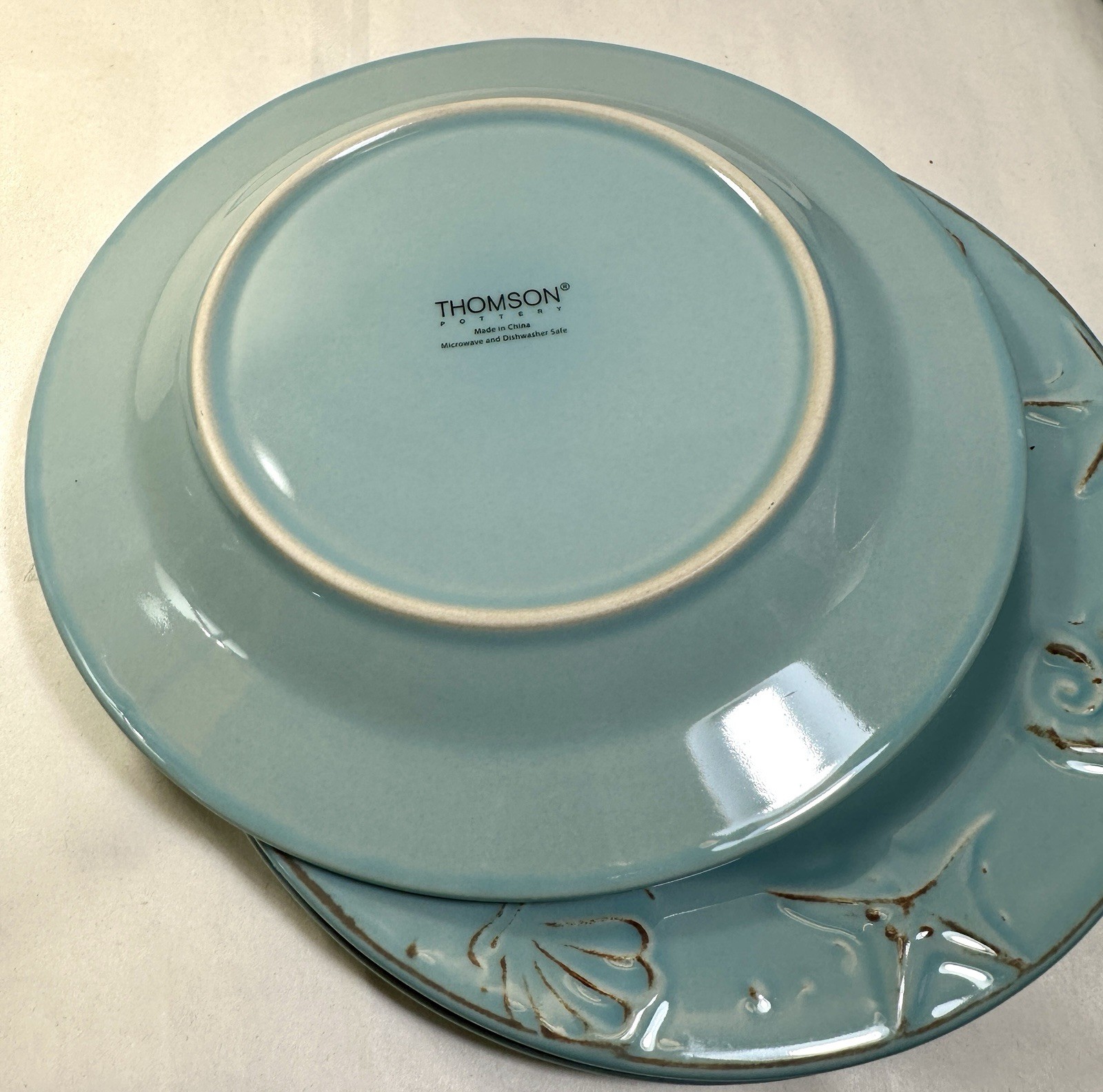 Set of 3 Thomson Pottery Cape Cod Blue Salad / Dessert Plates Embossed Shells - Image 4