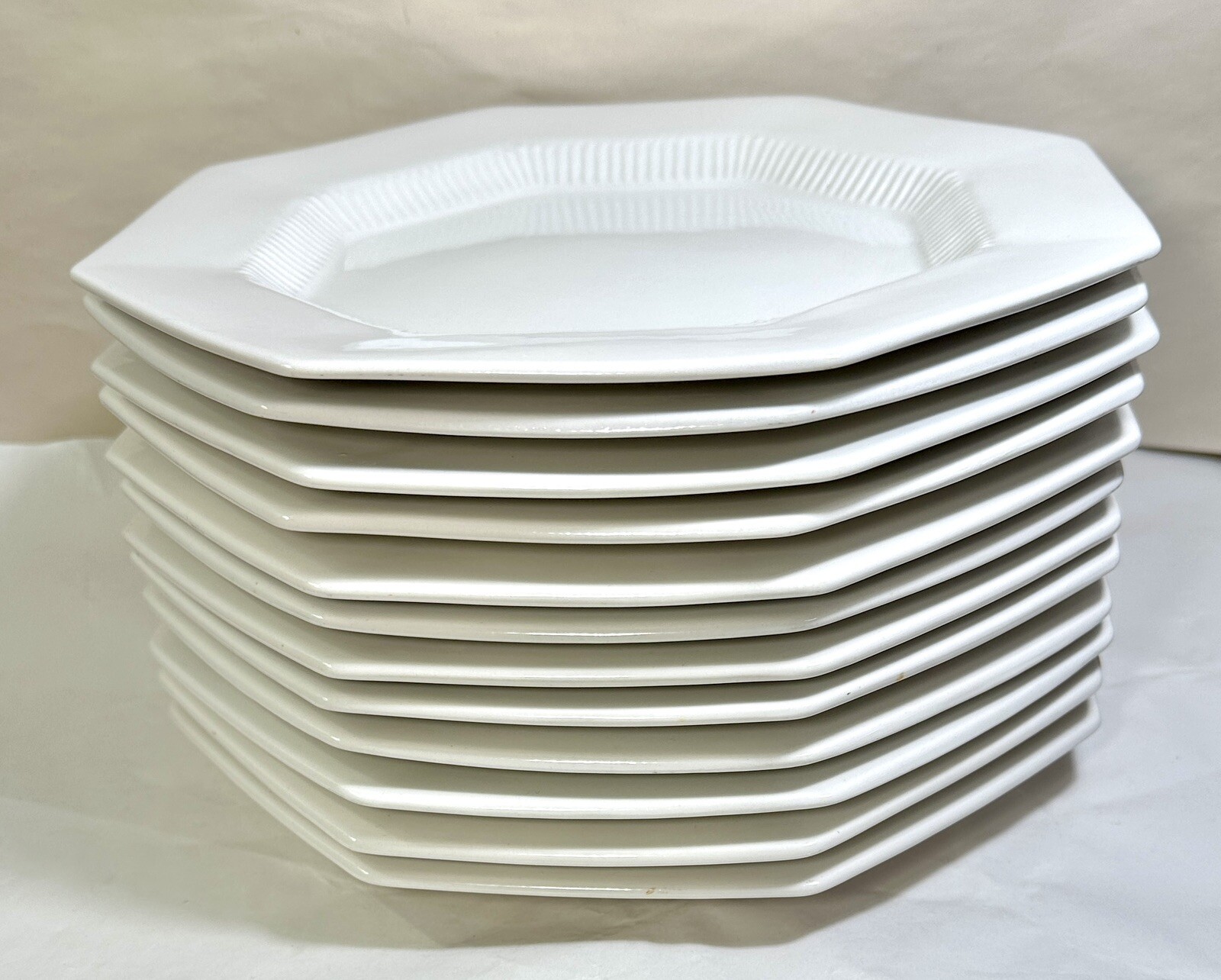 Independence Ironstone Interpace Dinner Plate - 10-5/8" - Immaculate - White - Image 2