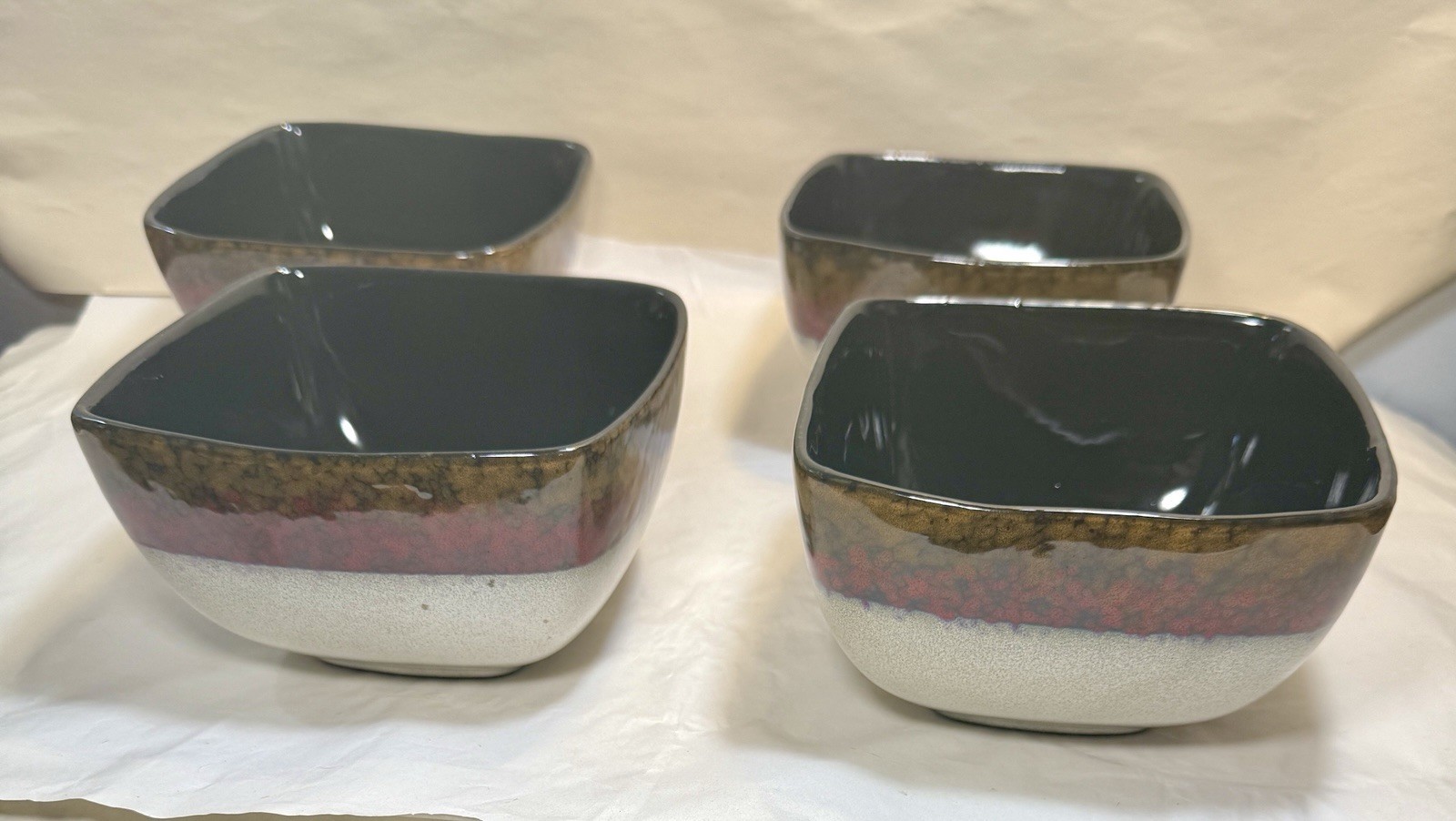 Four Broyhill Stoneware Soup / Salad Bowls 5 3/4" - Unused