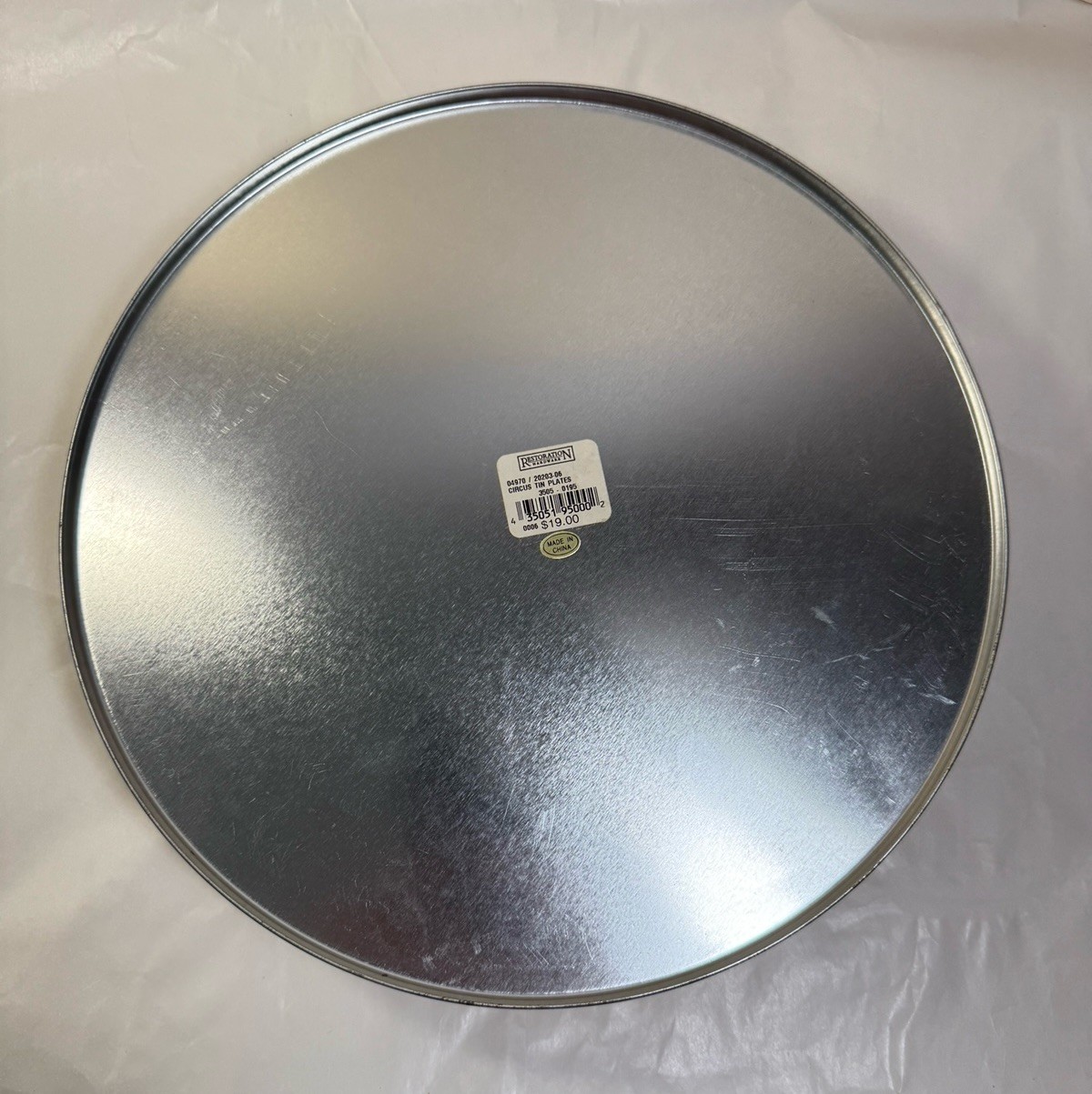 Restoration Hardware Circus Party Tin Plates, 4-Pack, 10” - UNUSED - Image 10