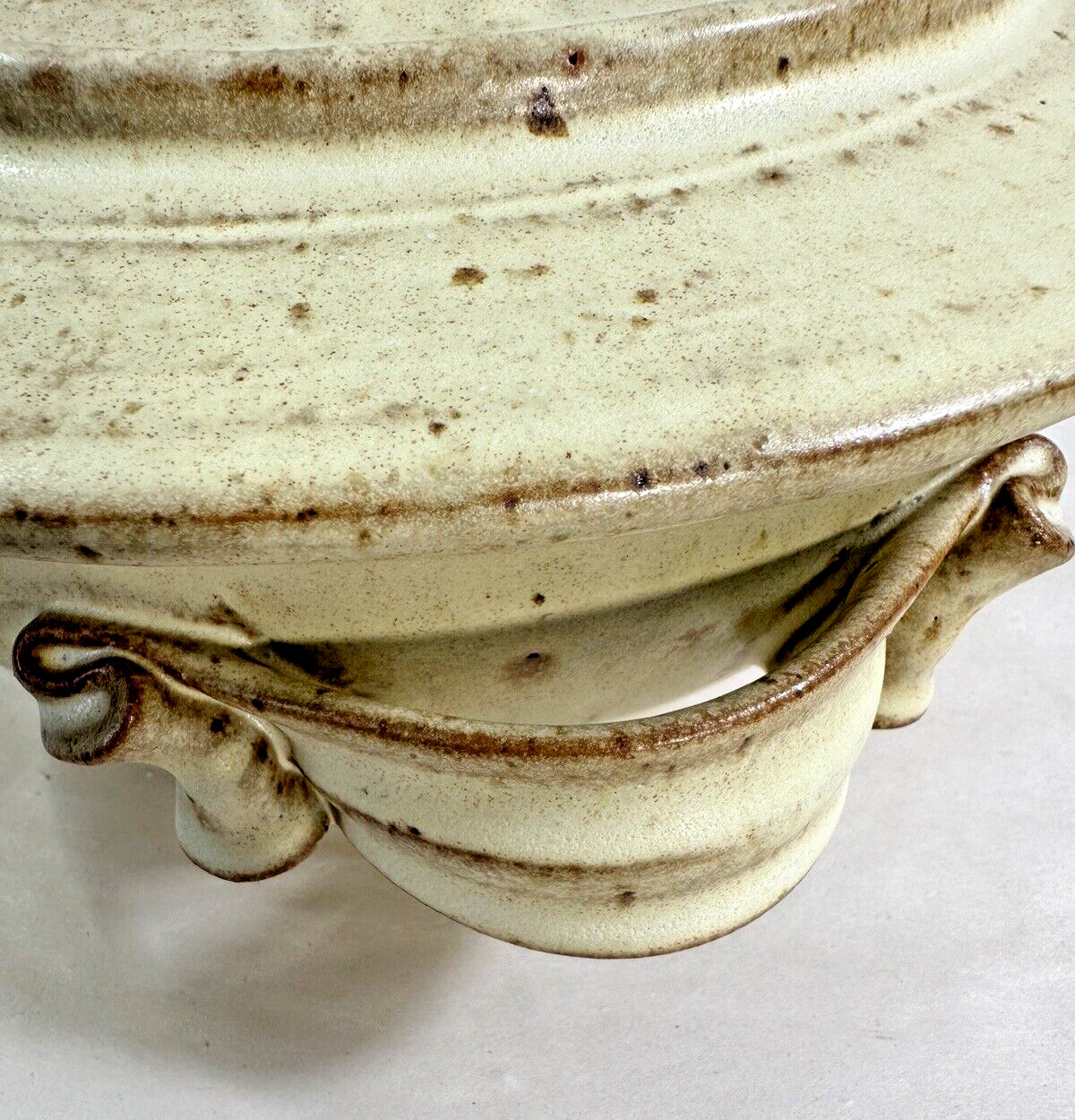 Annapolis Pottery Oven Ware - Covered 9" Casserole - Unused - Image 6