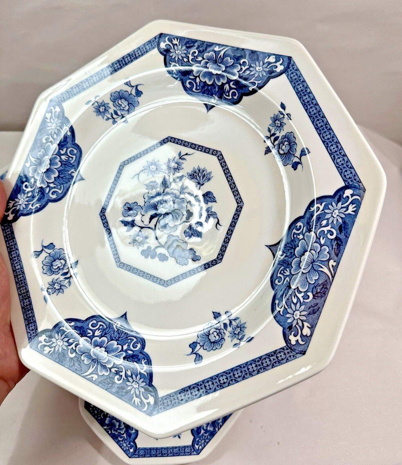 Old Pekin Octagon Blue J & G Meakin Royal Staffordshire - One Place Setting - Image 1