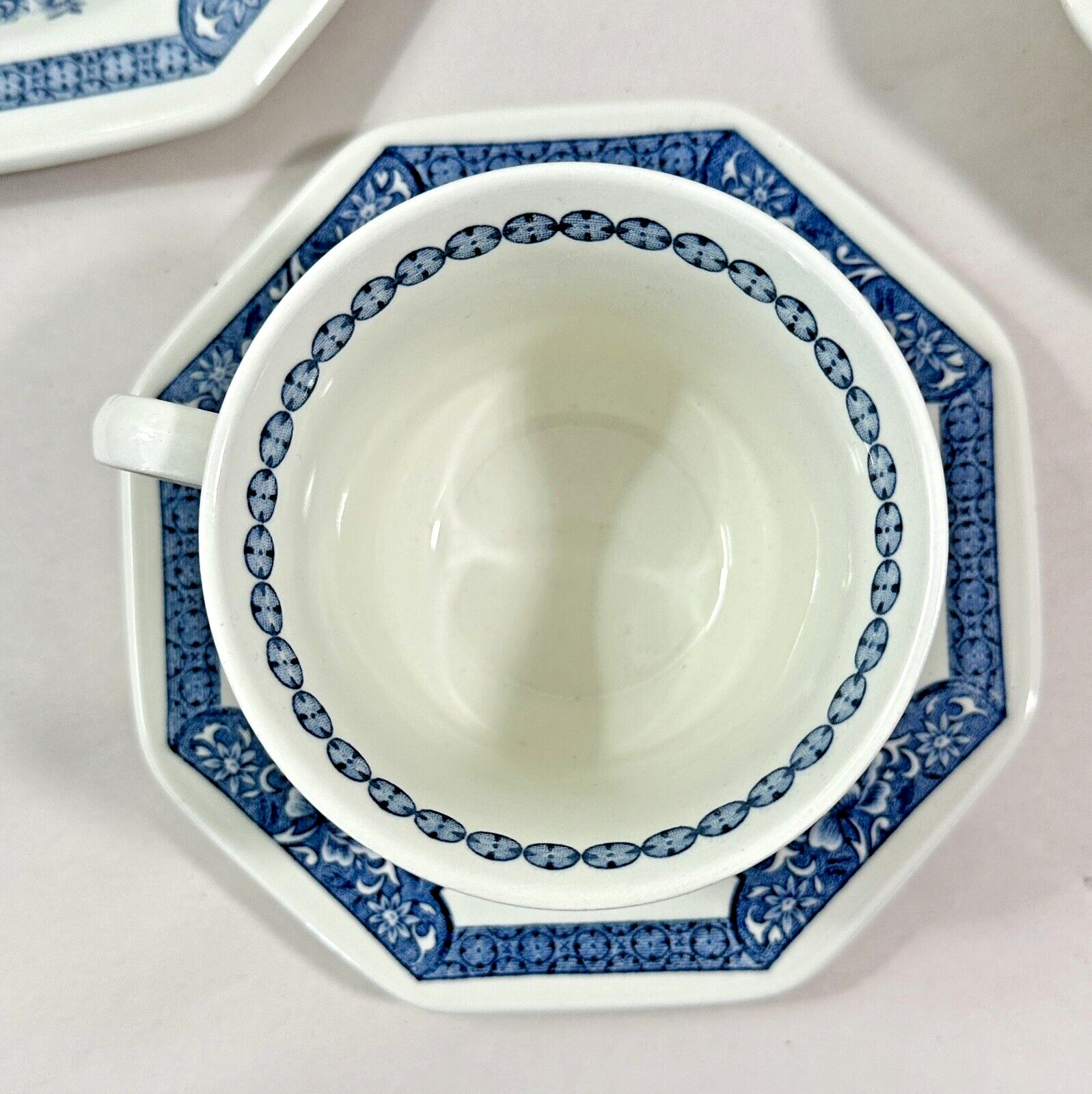 Old Pekin Octagon Blue J & G Meakin Royal Staffordshire - One Place Setting - Image 5