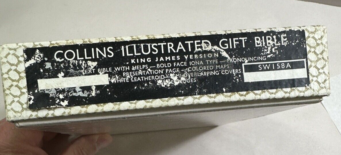 Vintage 1957 Holy Bible - Collins Clear-Type Press - UK - Immaculate - Image 4