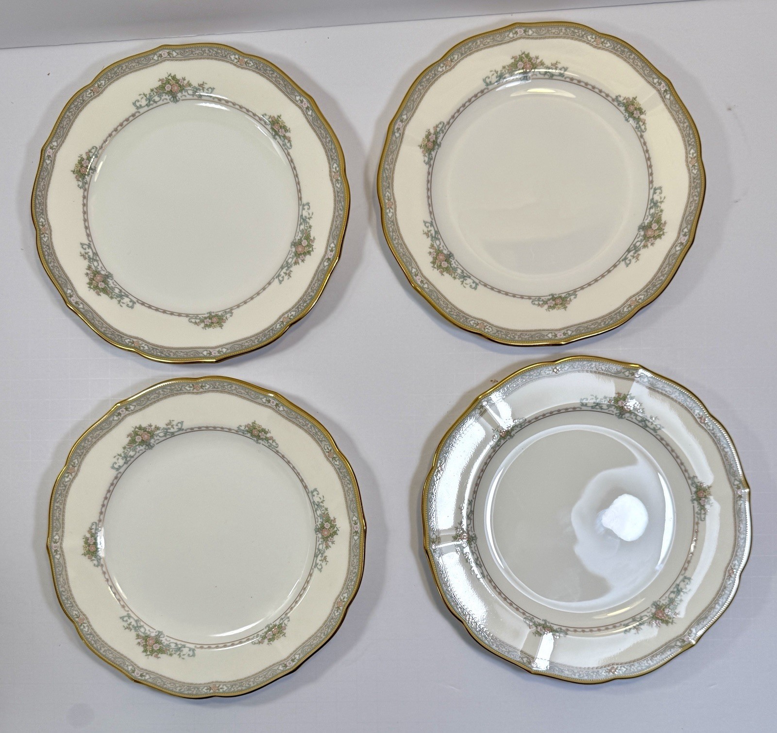 Mikasa Bridal Bouquet Bread / Salad Plates - Set of Four - 7-1/2" - CAP08 - Image 1