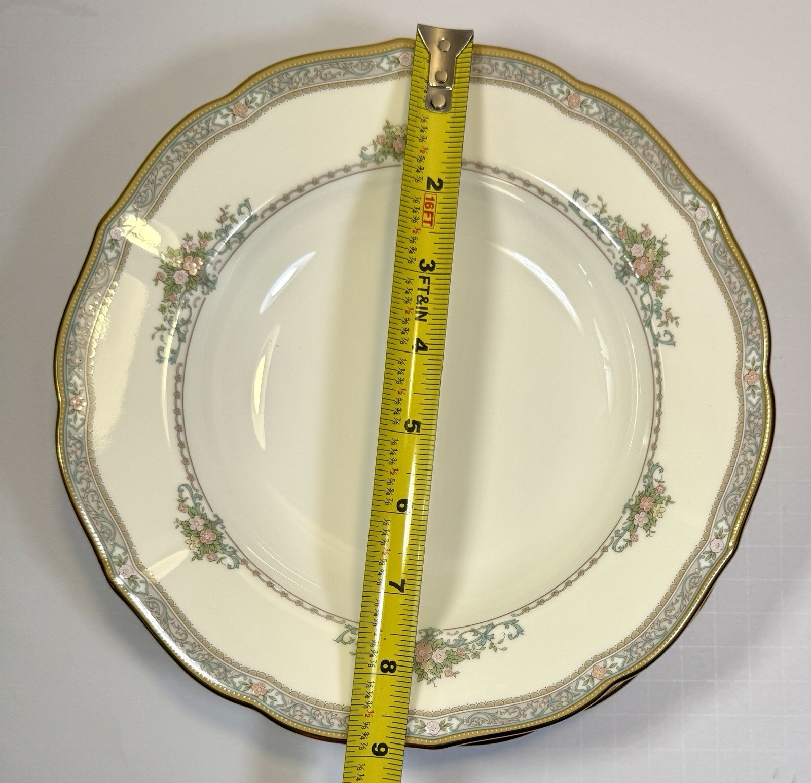 Set of 4 Mikasa Bone China Bridal Bouquet Rimmed Soup - 8-7/8" - UNUSED NOS - Image 2