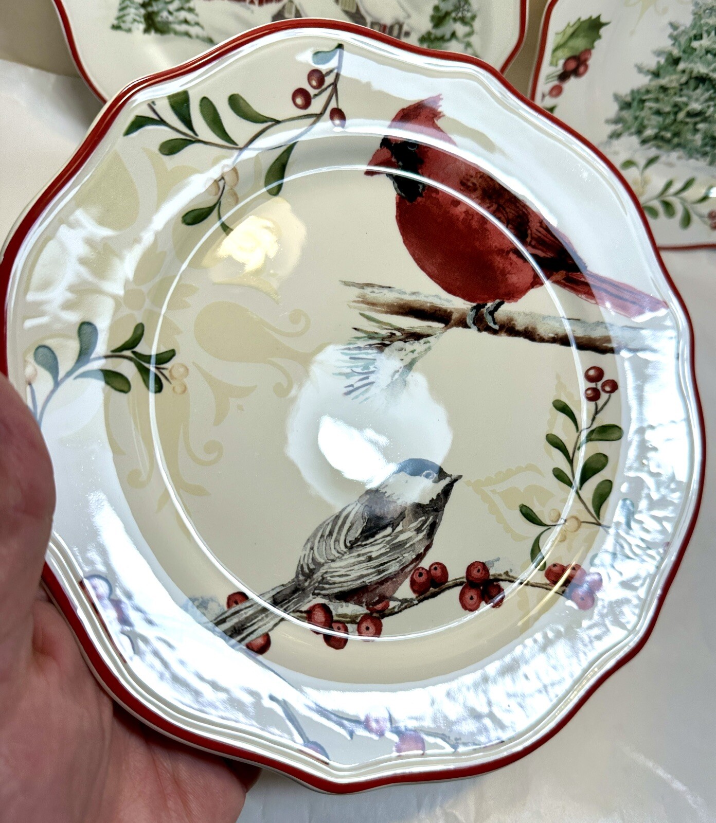 Set of 4 Better Homes Heritage Christmas Holiday Plates: New with Tags - Image 1