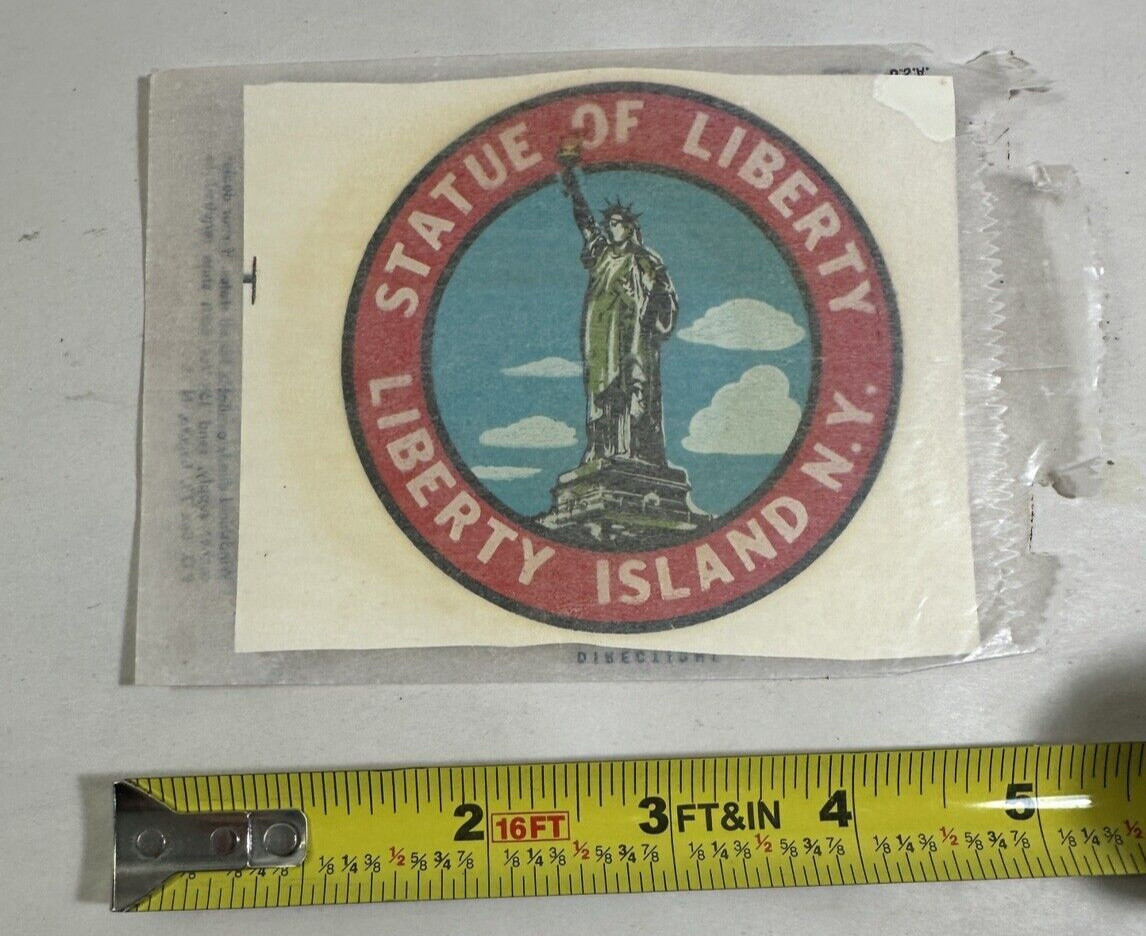 Statue of Liberty Vintage Decal - Decalomania, 1950s - Liberty Island N.Y. - Image 5