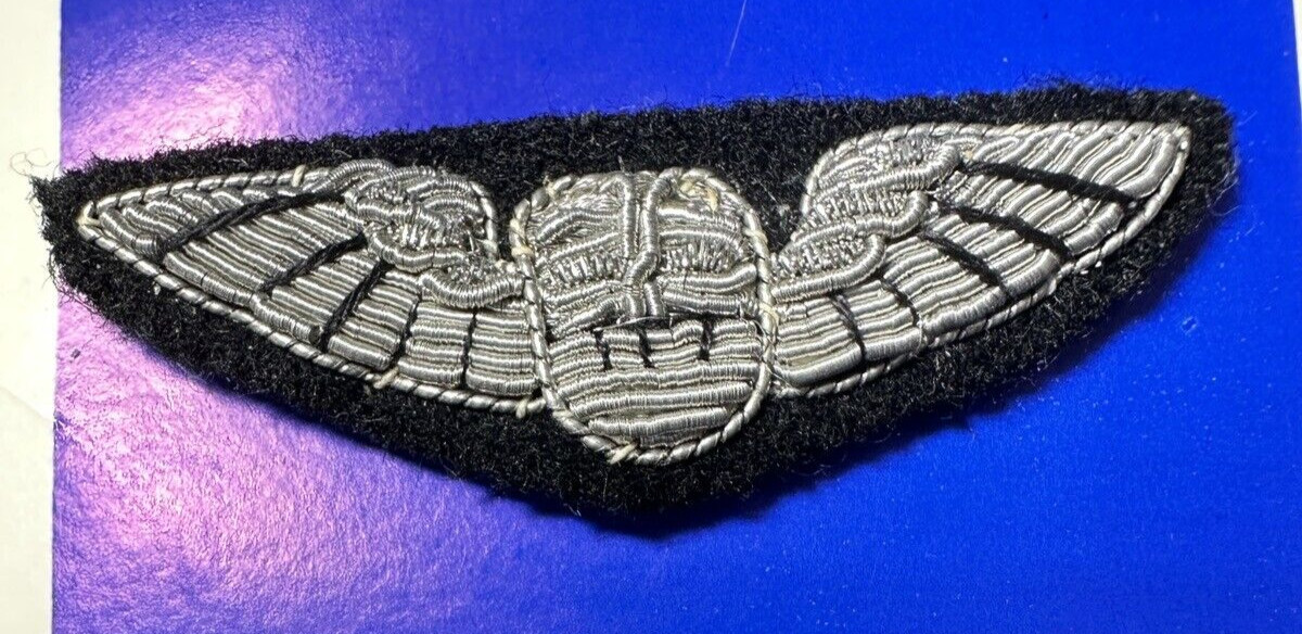 US USAF Bullion Embroidered Pilots Wings - Unused - Image 3