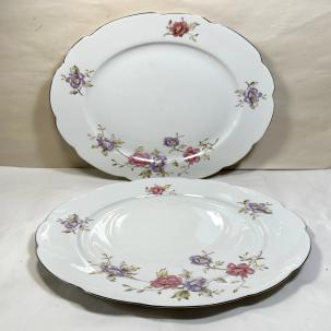 Set of 2 Louise Dinner Plates Cmielow - Scalloped 10-1/4" - Poland - Purple Pink
