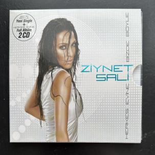 ZIYNET SALI ** Herkes Evine / Bizde Böyle **